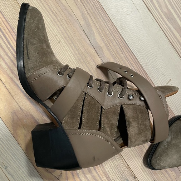 Chloe boots Rylee - Picture 2 of 6